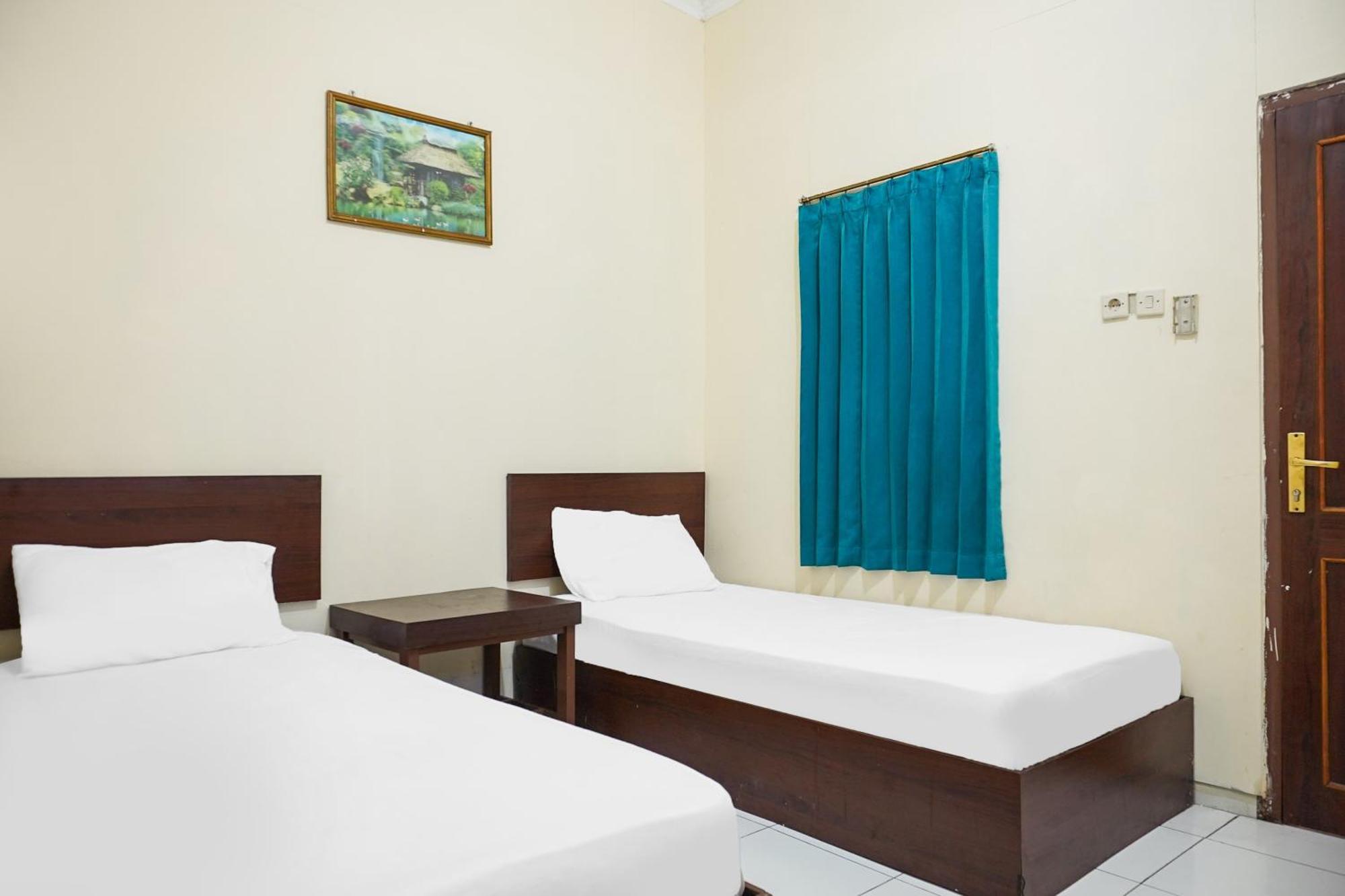 Hotel O Pekalongan Near Pasar Batik Setono Formerly Hotel Puspa Indah Kültér fotó